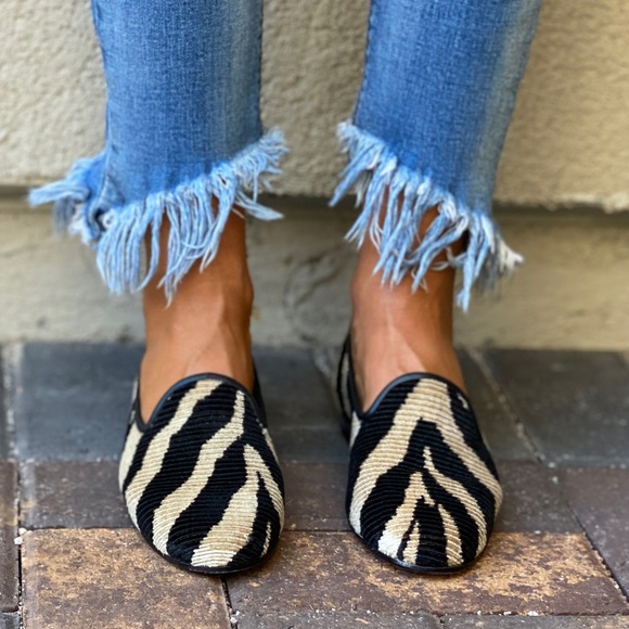 Ramon Tenza Shoes - Anthropologie Zebra Print Striped Flat Loafer Flat